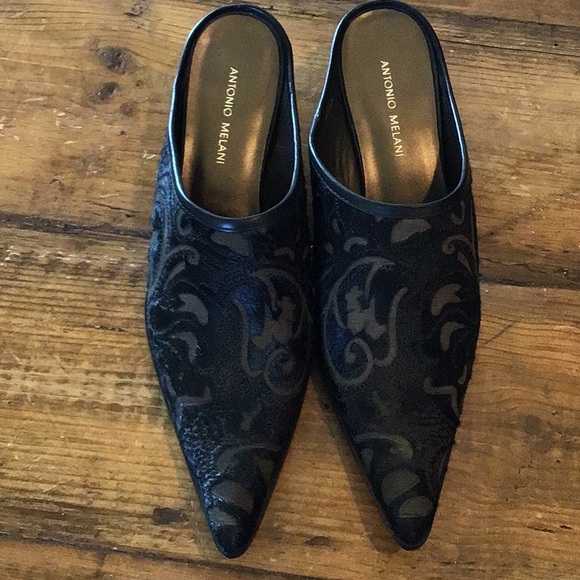 Antonio Melani Vintage Heels size 8M main image 4